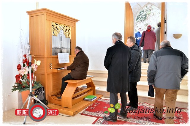 Po slovesnem blagoslovu in sveti maši so orgle še enkrat zazvenele